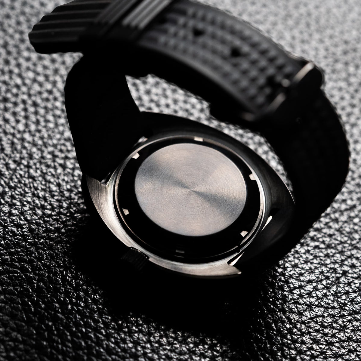 Dark Art Dial Black Yellow Bezel Vintage Dive Automatic Watch - Watch Mod Lab
