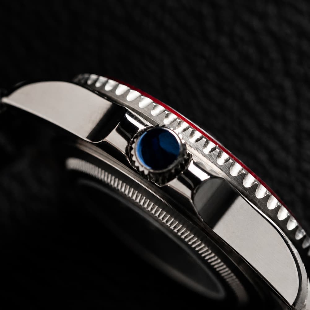 Red Bezel White Dial Unidirectional Dive Automatic Watch - Watch Mod Lab