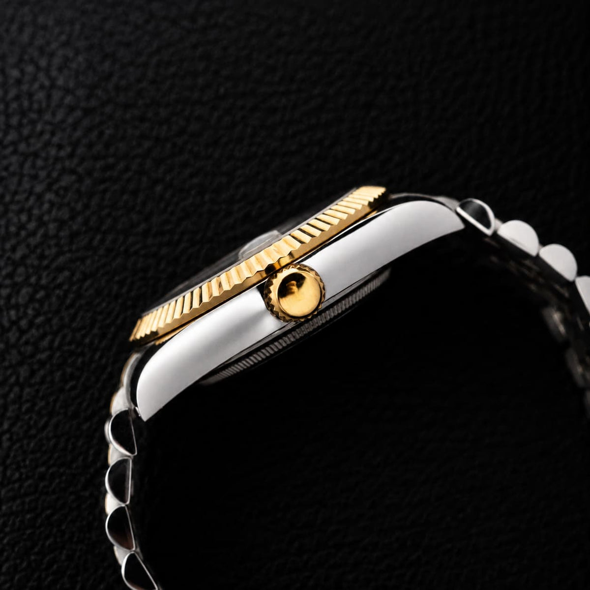 Two - Tone Five - Link Gold Palm Dial Hammered Bezel Date Automatic Watch - Watch Mod Lab